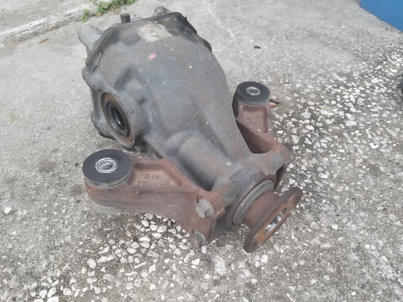 rear diff ground.jpg